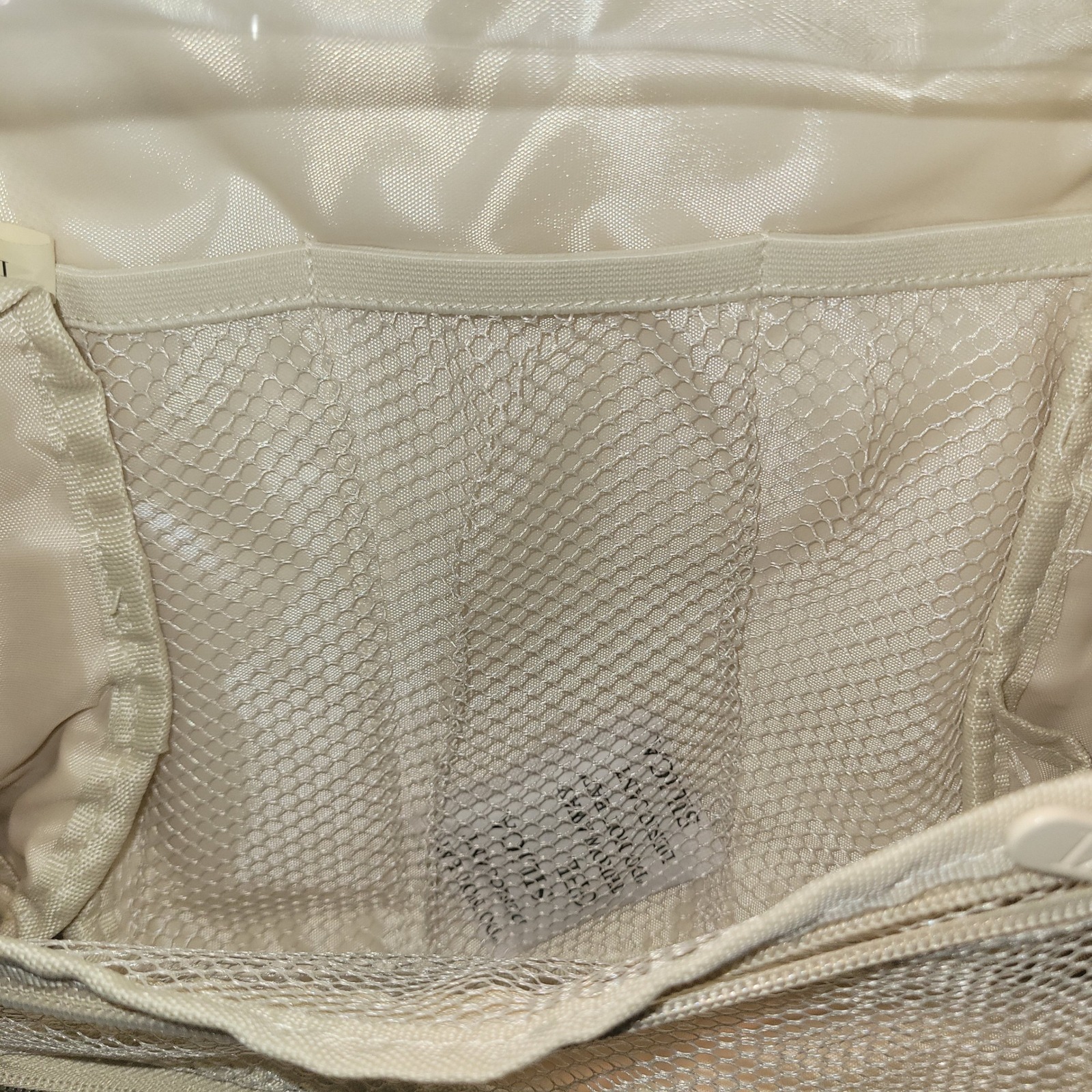 Dezi Skin Travel Bag Cream Beige Ribbed Hanging Toiletry Cosmetic Case Be091 New — image 7 of 8